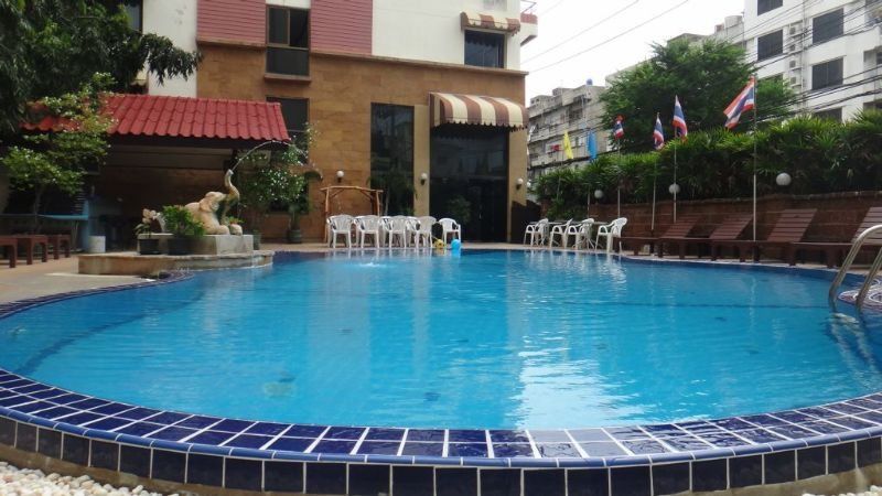 Ban Nong Tabaek Eurostar International Hotel מראה חיצוני תמונה