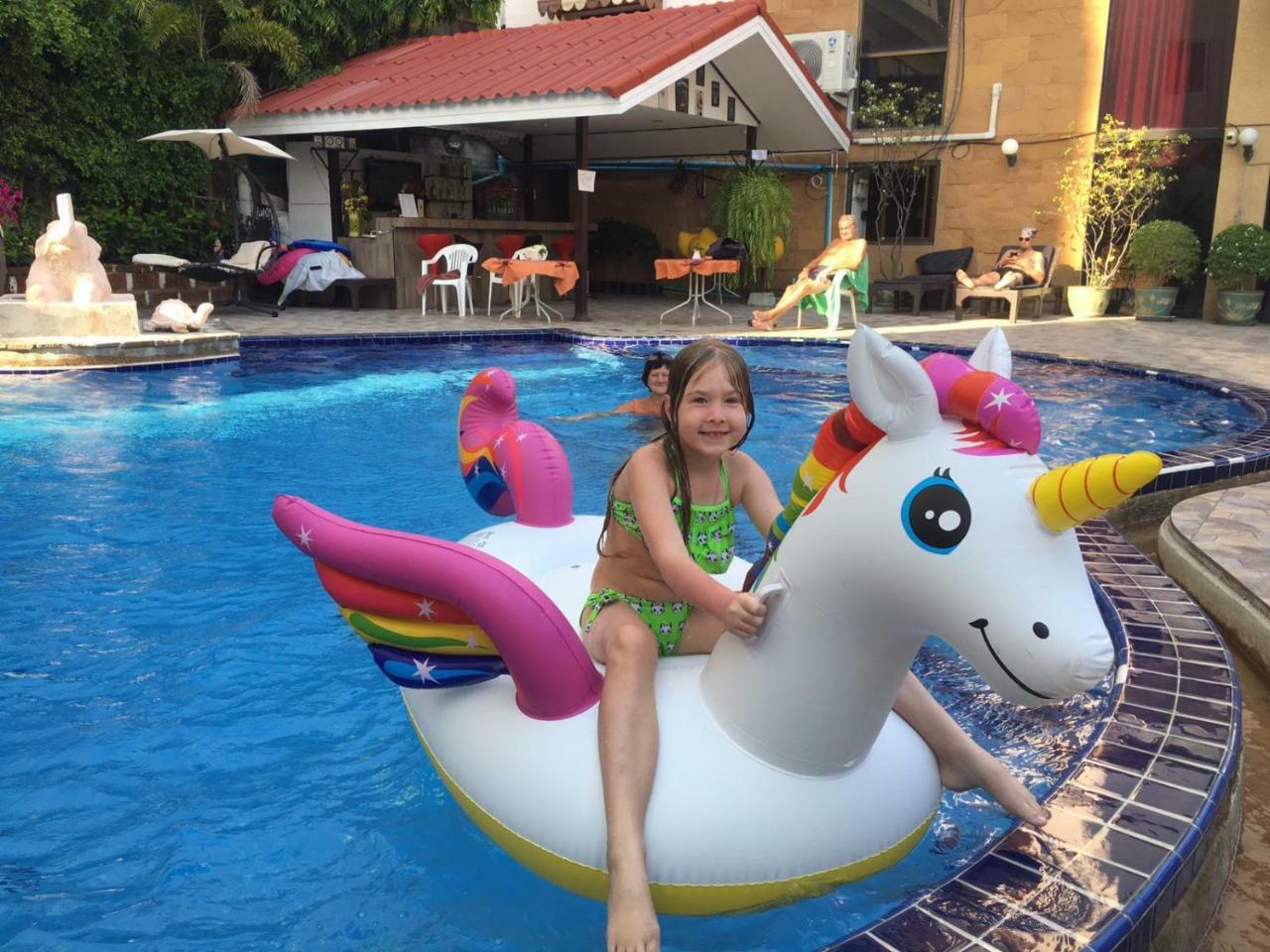 Ban Nong Tabaek Eurostar International Hotel מראה חיצוני תמונה